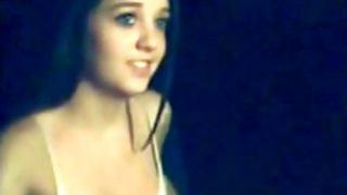 Wemcam amateur video with young lady gets naked and show everything she has got